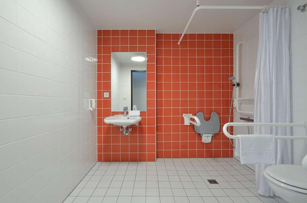 Adlkofen B&B Hotel Passau חדר תמונה