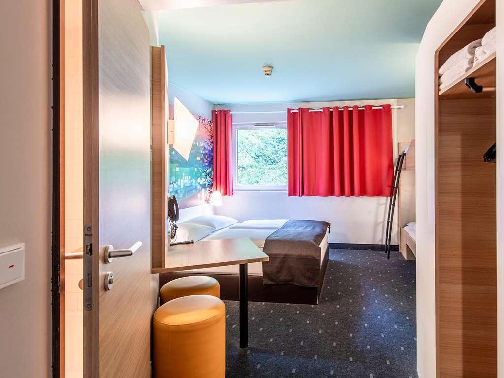 Adlkofen B&B Hotel Passau חדר תמונה