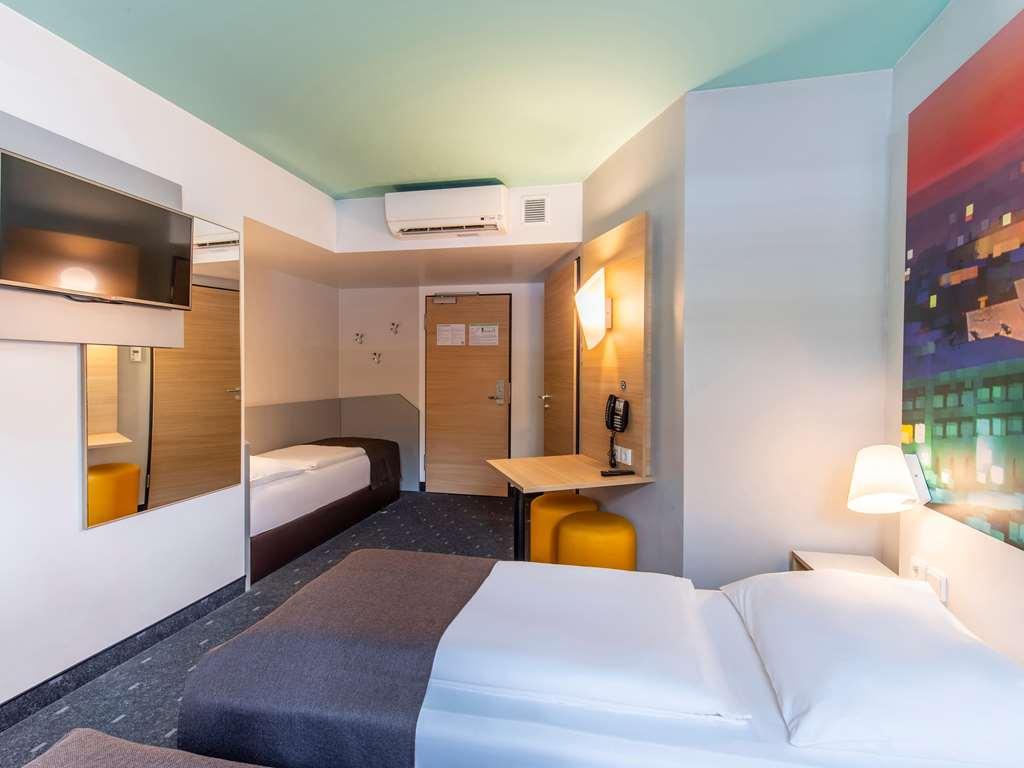 Adlkofen B&B Hotel Passau חדר תמונה